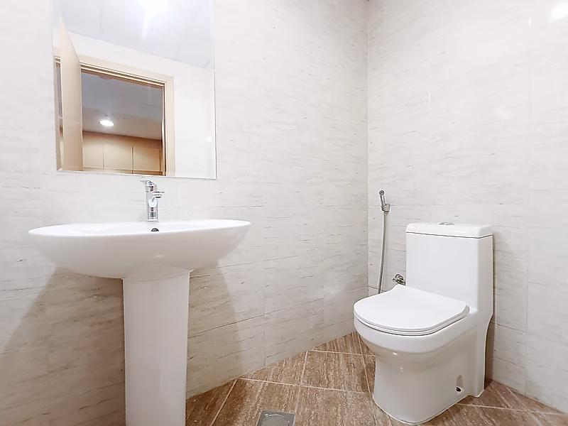 Charming 1 Bedroom Apartment for Rent in Fox Hills - Photo 6
