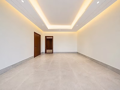A Rare Corner Villa in Ijara – Privacy, Space & Luxury Without Compromise
