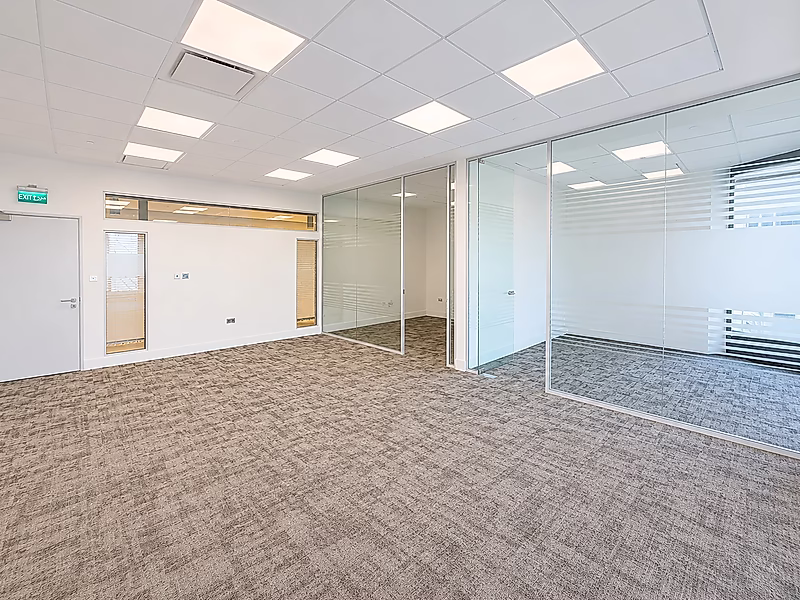 Prime Office Space In Prestigious Location - Photo 4