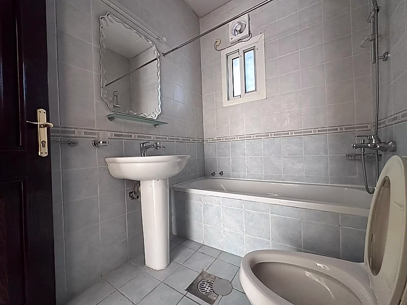 Commercial Villa for Rent | Al Thumama - Photo 11
