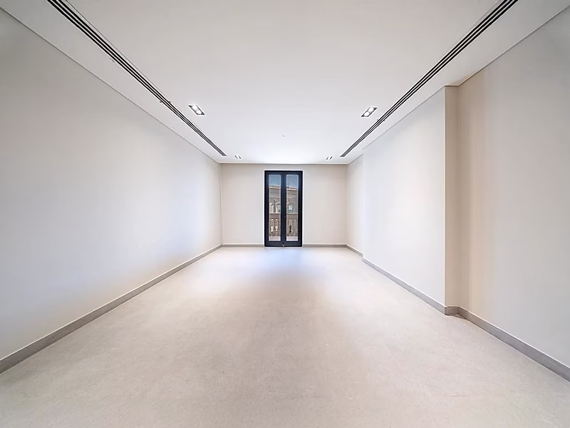 Spacious 1BR Retreat Next to Vendôme Mall - Photo 8