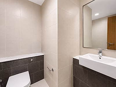 BILLS IN! BEAUTIFUL 1-BEDROOM SEA VIEW | PEARL