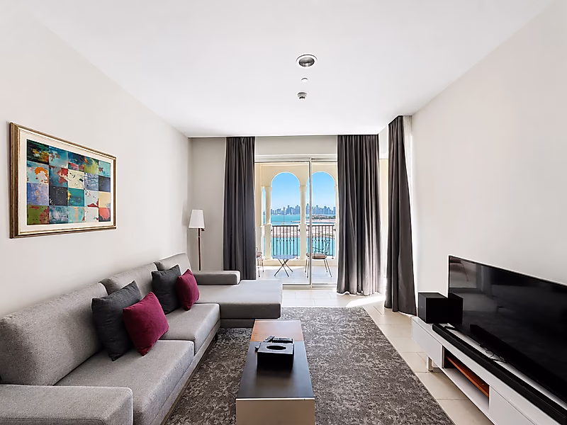 SEAVIEW! 1BEDROOM+OFFICE BILLS INCLUDED | PEARL - Photo 2