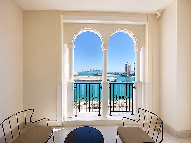 SEAVIEW! 1BEDROOM+OFFICE BILLS INCLUDED | PEARL - Photo 17