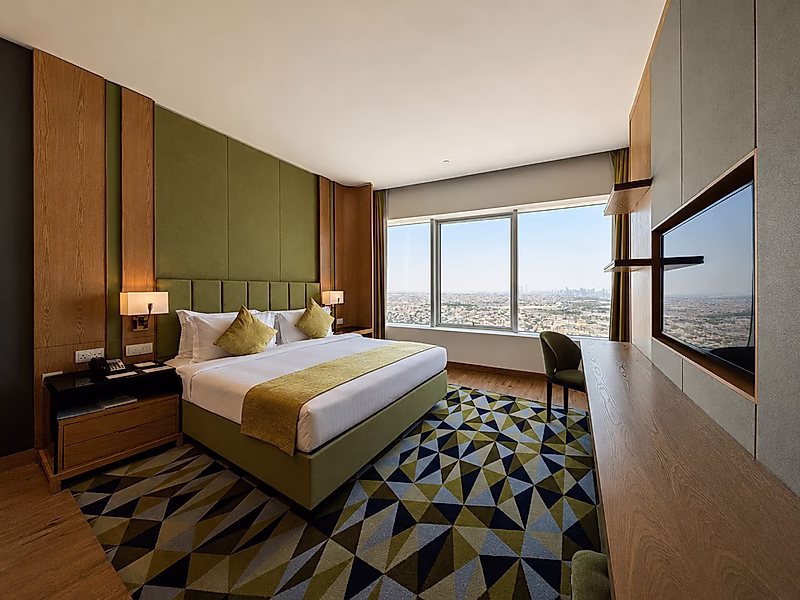 1 MONTH FREE! 1-BR HOTEL APARTMENT | WEST BAY - Photo 3