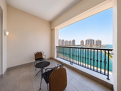 Elegant Sea-View Studio with Private Beach Access | Viva Bahriya