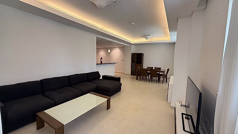 COZY 1-BEDROOM APARTMENT IN VIVA BAHRIYA - Photo 1