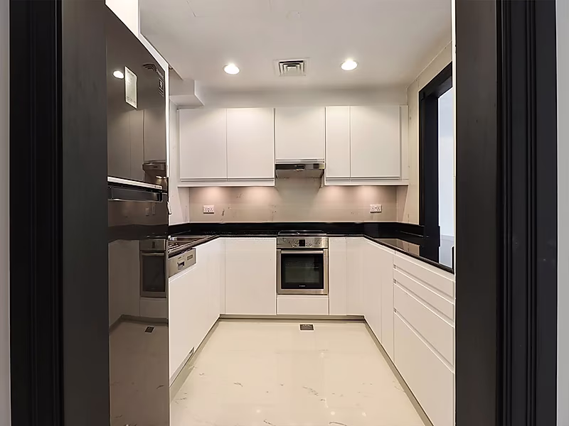 FULL MARINA | RENOVATED 2 BEDROOM TOWNHOUSE | PORTO - Photo 8