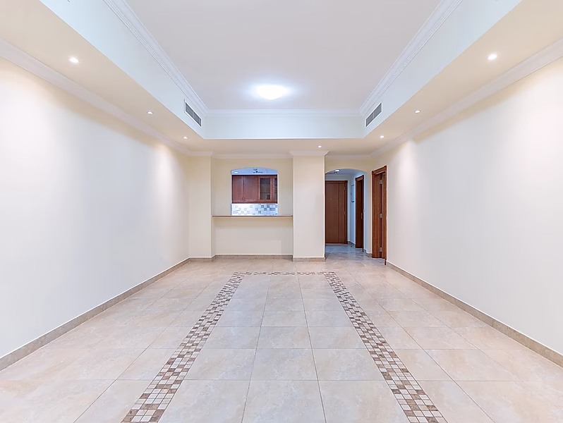 BILLS INCLUDED | BIG SIZED 1-BR BALCONY IN PORTO - Photo 3