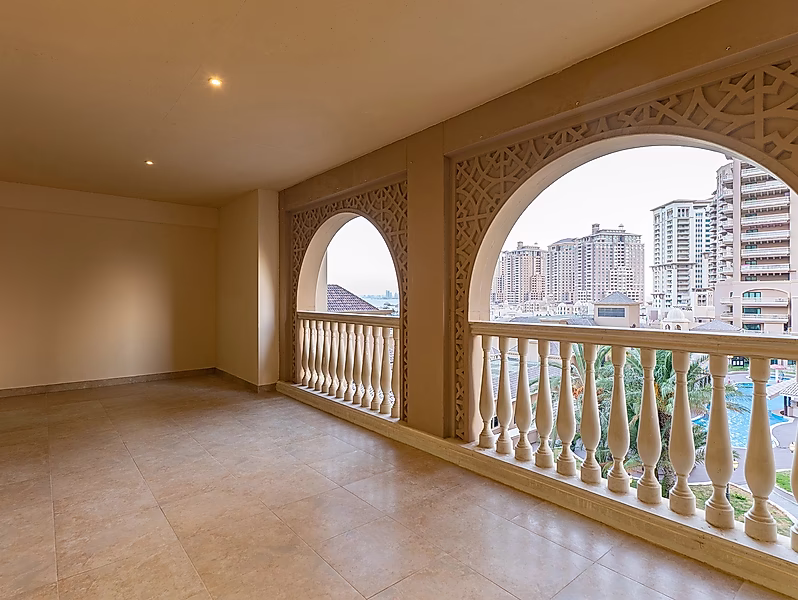 BILLS INCLUDED | BIG SIZED 1-BR BALCONY IN PORTO - Photo 8