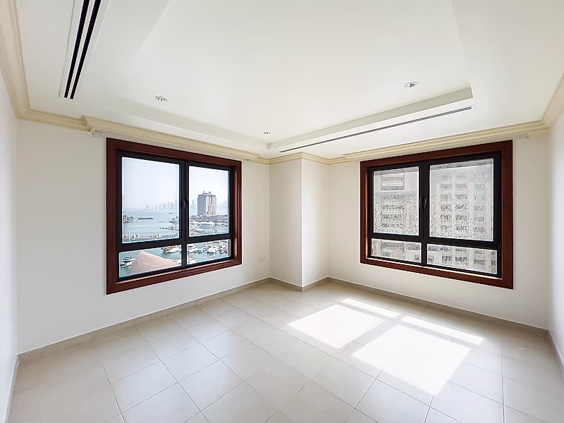 SPACIOUS 3 BEDS + M | FULL MARINA VIEW | PORTO - Photo 7