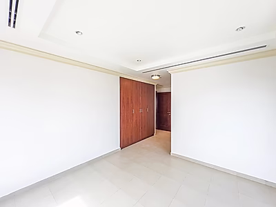 SPACIOUS 3 BEDS + M | FULL MARINA VIEW | PORTO