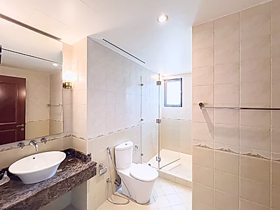 SPACIOUS 3 BEDS + M | FULL MARINA VIEW | PORTO