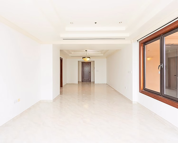 SPACIOUS 2 BEDROOM WITH BALCONY IN PORTO ARABIA - Photo 6