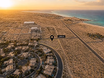 أرض سكنية للبيع | الإسكان الشمالي، إيجارية - لوسيل