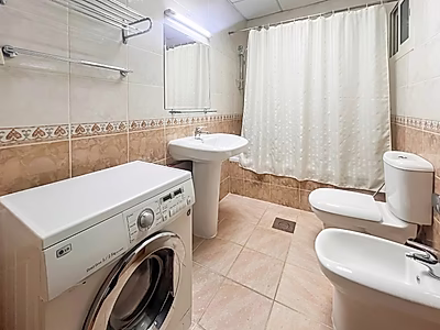 FULLY FURNISHED 2 BEDROOMS WITH ALL BILLS IN CORNICHE.