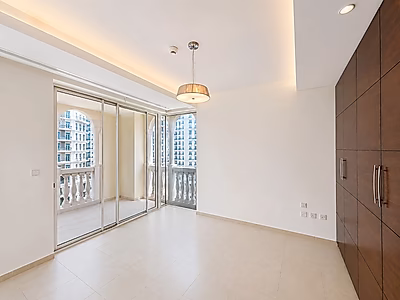 1BHK UNFURNISHED WITH ALL BILLS INC.+ 1 MONTH FREE