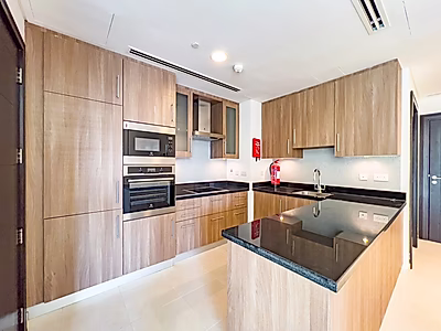 HUGE 1 BEDROOM WITH BILLS INCLUDED | SEA VIEWS