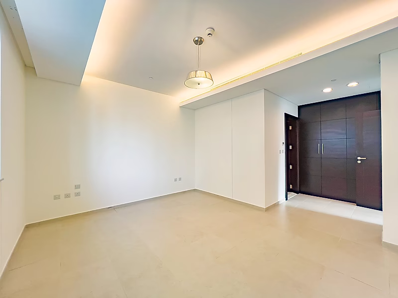 HUGE 1 BEDROOM WITH BILLS INCLUDED | SEA VIEWS - Photo 10