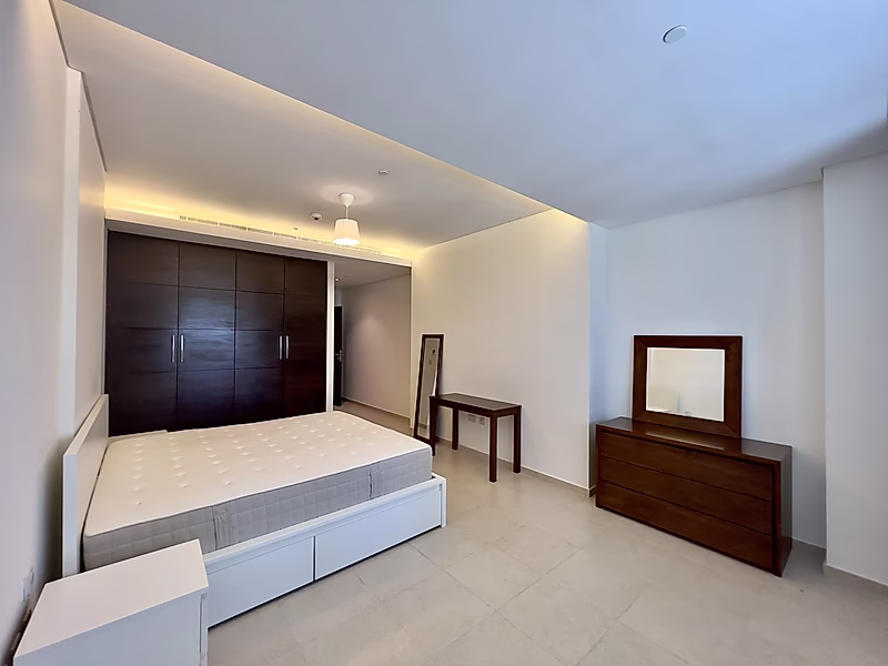 MODERN 1-BEDROOM APARTMENT IN VIVA BAHRIYA - Photo 7