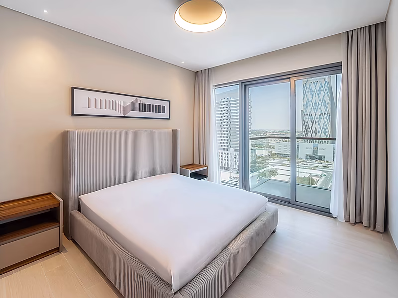 BRAND NEW 2BR+MAID | LUXURIOUS | HIGH FLOOR | MARINA - Photo 2