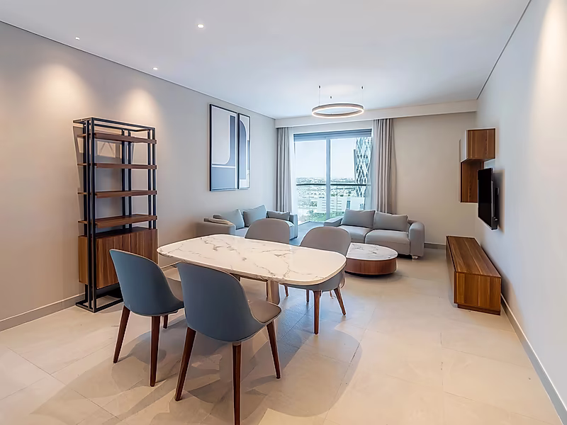 BRAND NEW 2BR+MAID | LUXURIOUS | HIGH FLOOR | MARINA - Photo 4