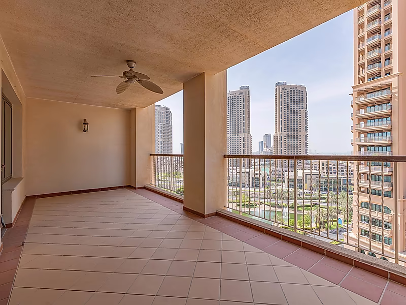 BEST VALUE 2BR IN PRESTIGIOUS UDC TOWERS - Photo 1