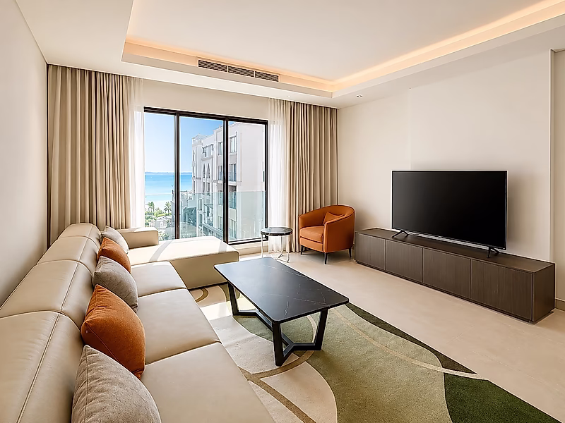 BRAND NEW LUXURY 2-BEDROOM WITH BEACH ACCESS | 4-YEAR PAYMENT PLAN - Photo 3