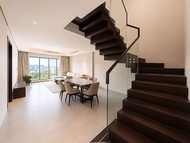 Spectacular 2-Bedroom Duplex + Maid | Panoramic Sea Views | Beach Access | Ready to Move In With Installments - Photo 3