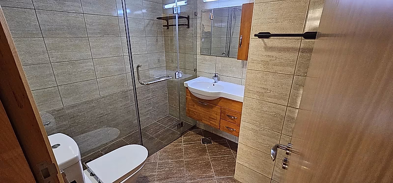 Good deal For Sale 1Bedroom Apartment in Fox Hills ,Piazza Palermo - Photo 9