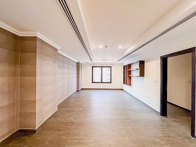 SEMI FURNISHED 1BR APARTMENT IN PORTO ARABIA | BILLS INCLUDED - Photo 1