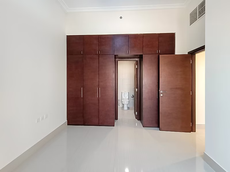 SEMI FURNISHED 2BR APARTMENT IN LUSAIL MARINA - BILLS INCLUDED! - Photo 8