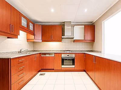 BEST VALUE SEA VIEW 2BR IN PORTO ARABIA