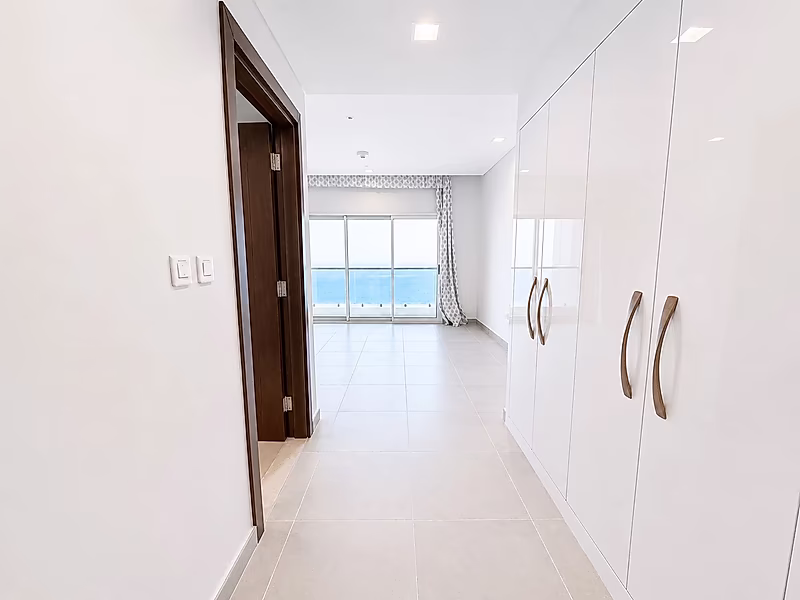 SPACIOUS 2BR+MAID WITH SEA VIEW AND BEACH ACCESS - Photo 12