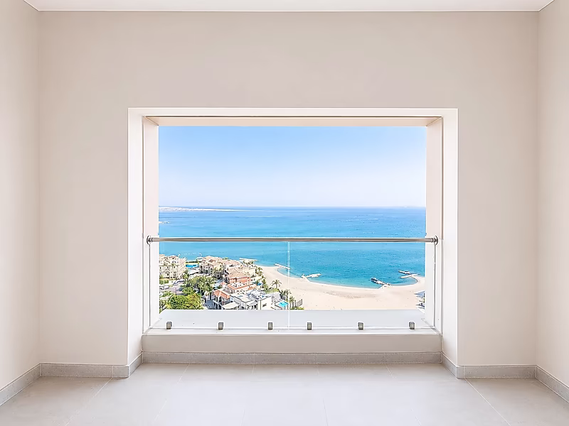 SPACIOUS 2BR+MAID WITH SEA VIEW AND BEACH ACCESS - Photo 13