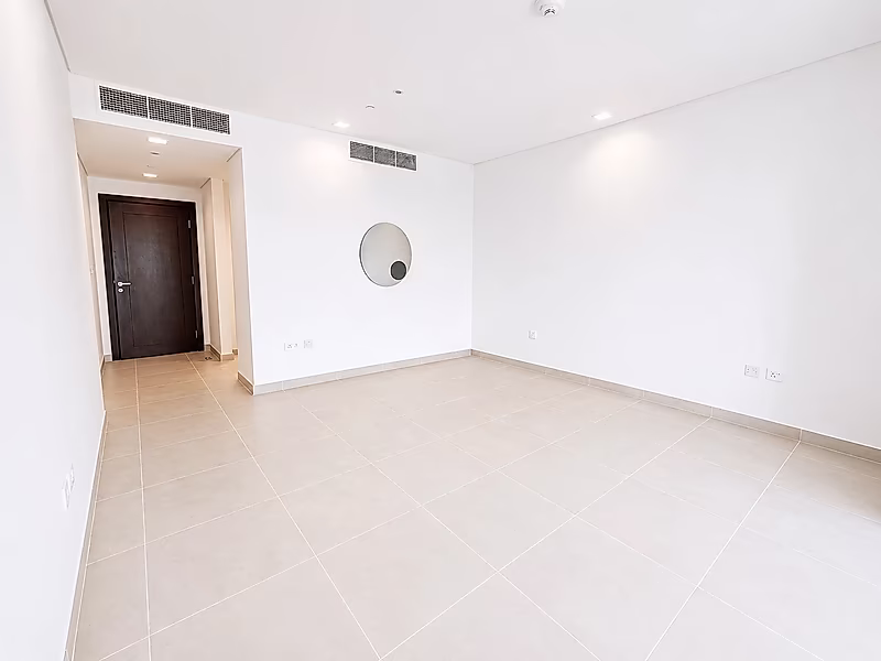 SPACIOUS 2BR+MAID WITH SEA VIEW AND BEACH ACCESS - Photo 14