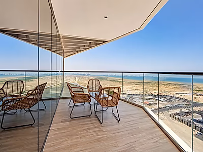 Luxury Apartment | Stylish Living Spaces | Bills Included!