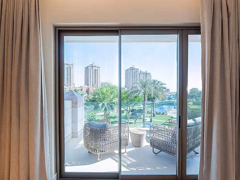 MODERN LUXURY MEETS PRESTIGE | 3-BR IN BRANDED ESTATE - Photo 14