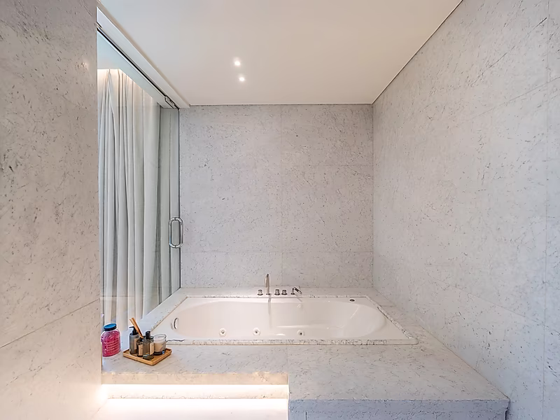MODERN LUXURY MEETS PRESTIGE | 3-BR IN BRANDED ESTATE - Photo 23