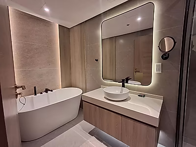 Contemporary 2BR Chalet | Luxury Living