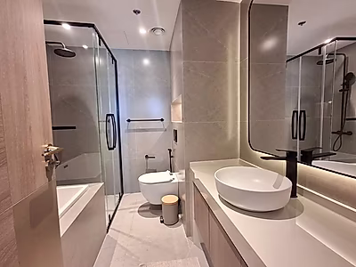 Contemporary 2BR Chalet | Luxury Living