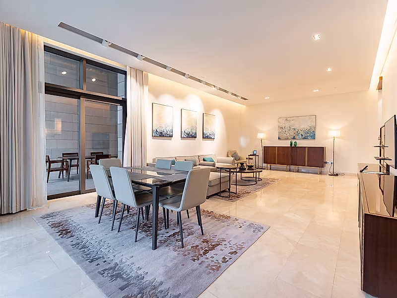 PREMIUM 2BR+MAID | ALL-INCLUSIVE LIVING IN VIBRANT MSHEIREB - Photo 2