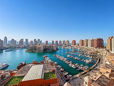 ملاذ حضري أنيق بإطلالات بحرية