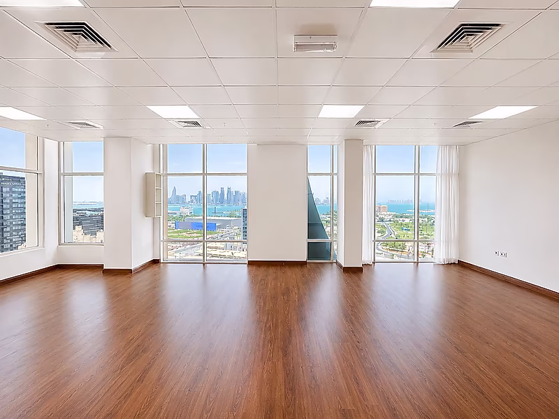 Open Space Office with Corniche Views | 95 SQM | Al Corniche - Photo 4