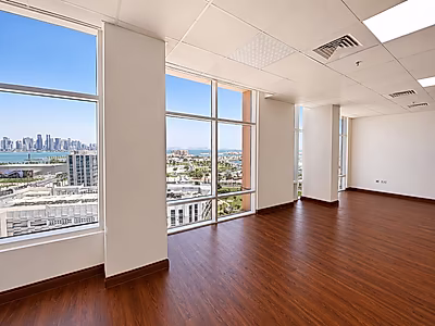 Open Space Office with Corniche Views | 95 SQM | Al Corniche