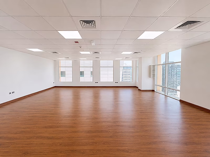 Open Space Office with Corniche Views | 95 SQM | Al Corniche - Photo 7