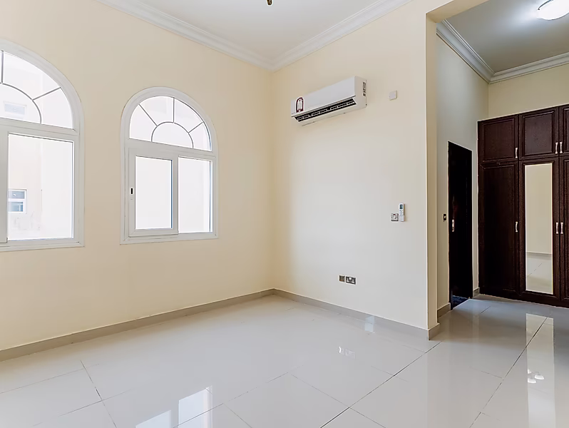 4BR Semi Furnished Villa in a Family Friendly Compound - Photo 9