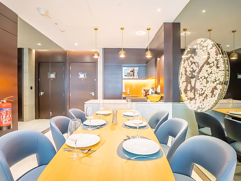 ALL INCLUSIVE | FULLY FURNISHED DELUXE 2BR+MAID APARTMENT IN LUSAIL ENTERTAINMENT CITY - Photo 11