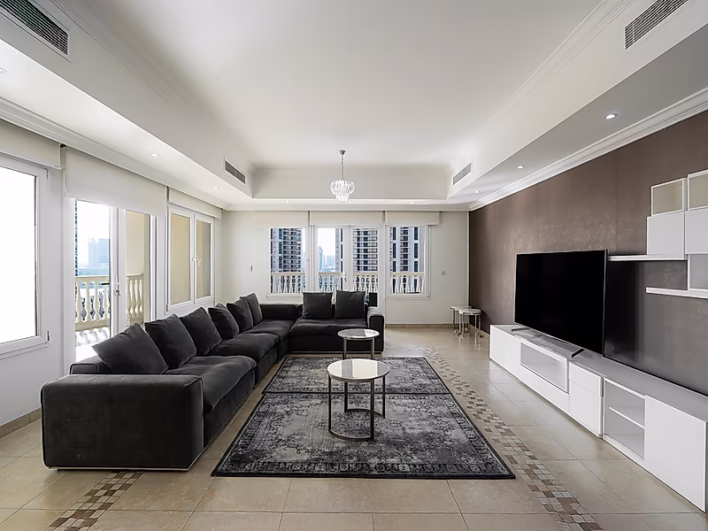 Luxury 3+ Maid Apartment with Stunning Marina & Sea Views - Photo 2