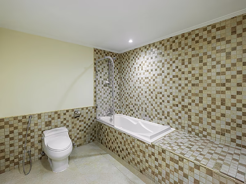 Luxury 3+ Maid Apartment with Stunning Marina & Sea Views - Photo 5
